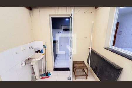 Apartamento à venda com 45m², 2 quartos e 1 vaga Apartamento à venda com 45m², 2 quartos e 1 vagaÁrea de Serviço