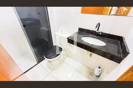 Apartamento à venda com 45m², 2 quartos e 1 vaga Apartamento à venda com 45m², 2 quartos e 1 vagaBanheiro