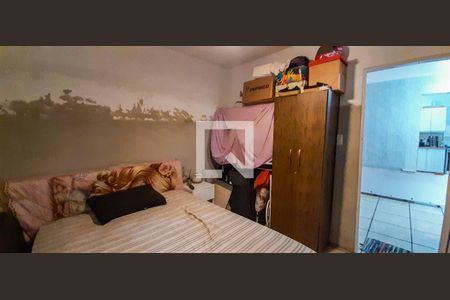 Casa à venda com 272m², 5 quartos e 6 vagas Casa à venda com 272m², 5 quartos e 6 vagasSuíte 3