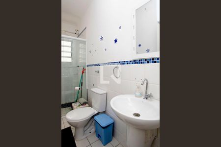 Casa à venda com 230m², 3 quartos e 4 vagasBanheiro 1