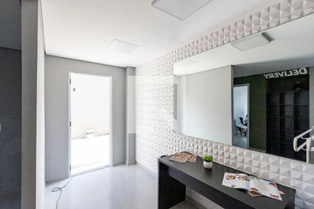 Apartamento para alugar com 35m², 2 quartos e sem vaga Apartamento para alugar com 35m², 2 quartos e sem vagaHall de Entrada