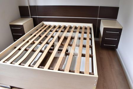 Quarto 1 de apartamento para alugar com 3 quartos, 59m² em Novo Mundo, Curitiba