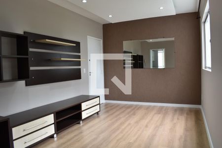 Sala de apartamento para alugar com 3 quartos, 59m² em Novo Mundo, Curitiba