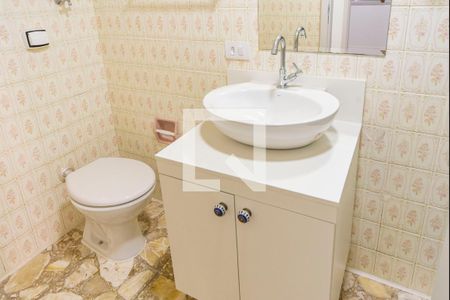 Apartamento à venda com 105m², 3 quartos e 1 vaga Apartamento à venda com 105m², 3 quartos e 1 vagaBanheiro Social