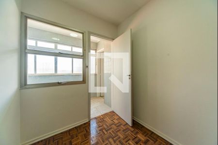 Apartamento à venda com 105m², 3 quartos e 1 vaga Apartamento à venda com 105m², 3 quartos e 1 vagaQuarto de Serviço