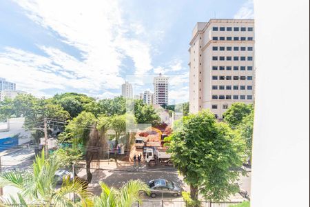 Apartamento à venda com 105m², 3 quartos e 1 vaga Apartamento à venda com 105m², 3 quartos e 1 vagaVista do Quarto 2