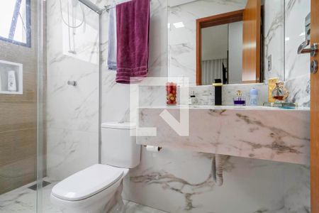 Apartamento à venda com 145m², 2 quartos e 2 vagasBanheiro da suíte 