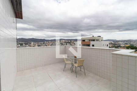 Apartamento à venda com 145m², 2 quartos e 2 vagasCobertura