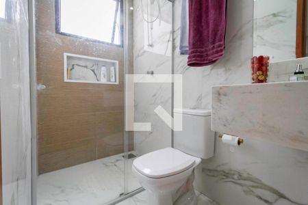 Apartamento à venda com 145m², 2 quartos e 2 vagasBanheiro da suíte 