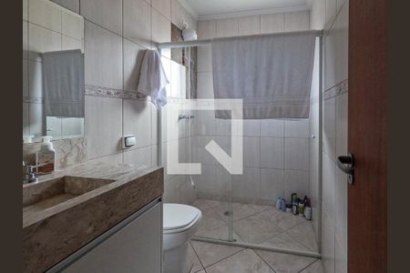Casa à venda com 210m², 3 quartos e 3 vagas Casa à venda com 210m², 3 quartos e 3 vagasBanheiro do Quarto 2