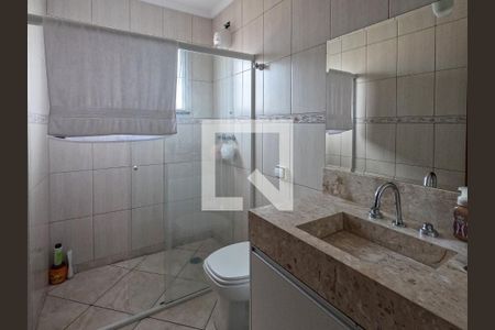 Casa à venda com 210m², 3 quartos e 3 vagas Casa à venda com 210m², 3 quartos e 3 vagasBanheiro do Quarto 2