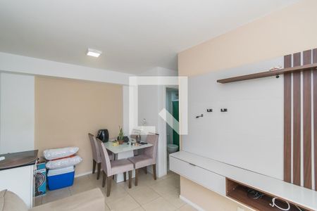 Sala de apartamento para alugar com 2 quartos, 45m² em Vicente de Carvalho, Rio de Janeiro