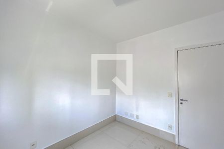 Apartamento à venda com 123m², 3 quartos e 3 vagasQuarto 2 - Suíte