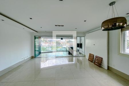 Sala de apartamento à venda com 3 quartos, 123m² em Mooca, São Paulo