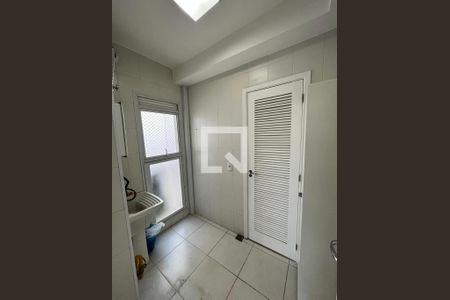 Lavanderia de apartamento para alugar com 3 quartos, 108m² em Centro, Campinas
