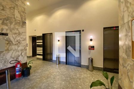 Apartamento à venda com 69m², 1 quarto e sem vagaÁrea comum