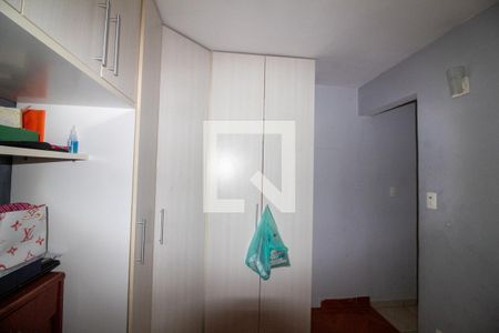 Casa à venda com 200m², 5 quartos e 2 vagasQuarto 4