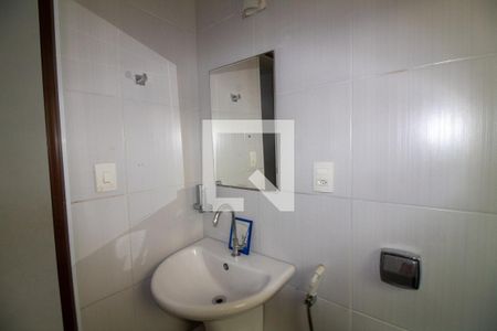 Casa à venda com 200m², 5 quartos e 2 vagasBanheiro 2