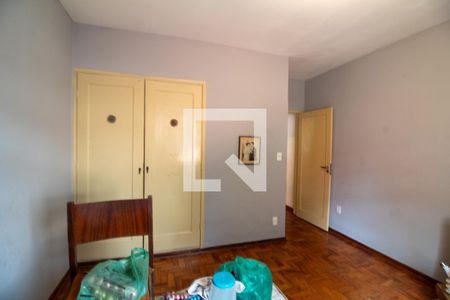 Casa à venda com 200m², 5 quartos e 2 vagasQuarto 3