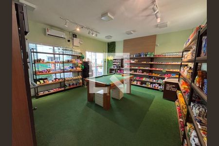 Apartamento à venda com 56m², 2 quartos e 1 vagaÁrea comum