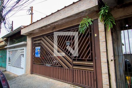 Casa para alugar com 60m², 2 quartos e sem vaga Casa para alugar com 60m², 2 quartos e sem vagaFachada