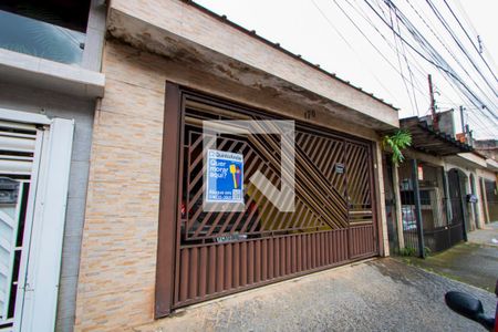 Casa para alugar com 60m², 2 quartos e sem vaga Casa para alugar com 60m², 2 quartos e sem vagaFachada