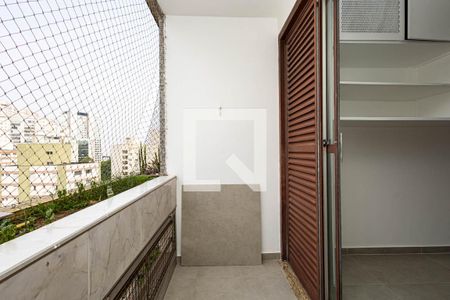 Apartamento para alugar com 136m², 3 quartos e 1 vagaSacada da Suíte 1