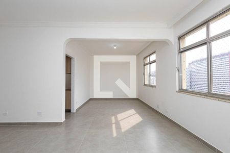 Apartamento para alugar com 136m², 3 quartos e 1 vagaSala
