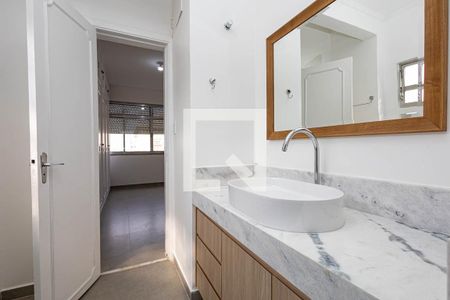 Apartamento para alugar com 136m², 3 quartos e 1 vagaBanheiro da Suíte 2