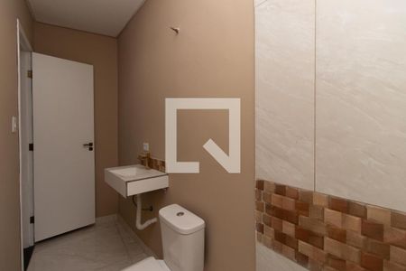 Casa à venda com 151m², 3 quartos e 1 vaga Casa à venda com 151m², 3 quartos e 1 vagaBanheiro da Suíte