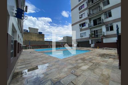 Apartamento para alugar com 66m², 2 quartos e 1 vagaÁrea comum - Piscina