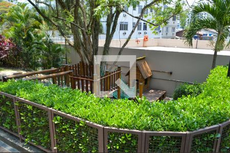 Apartamento para alugar com 55m², 2 quartos e 1 vaga Apartamento para alugar com 55m², 2 quartos e 1 vagaÁrea comum - Playground