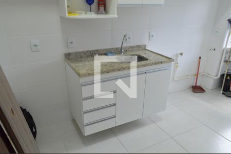 Apartamento para alugar com 55m², 2 quartos e 1 vaga Apartamento para alugar com 55m², 2 quartos e 1 vagaCozinha