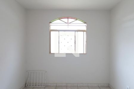 Casa para alugar com 200m², 4 quartos e 5 vagasQuarto de Serviço 1