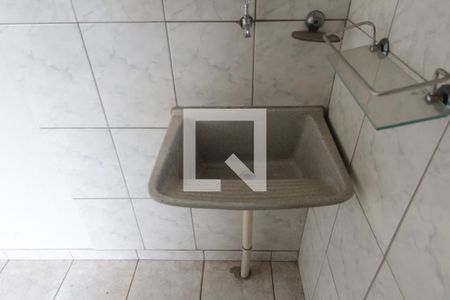 Casa para alugar com 200m², 4 quartos e 5 vagasBanheiro de Serviço 1