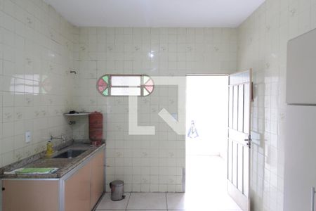 Casa para alugar com 200m², 4 quartos e 5 vagasCozinha