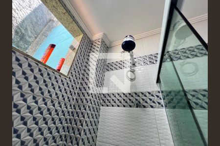 Casa à venda com 180m², 2 quartos e sem vagaBanheiro Suíte 