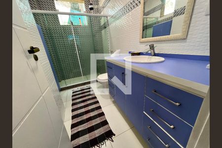 Casa à venda com 180m², 2 quartos e sem vagaBanheiro Suíte 