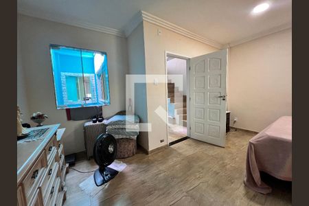 Casa à venda com 180m², 2 quartos e sem vagaQuarto Suíte 