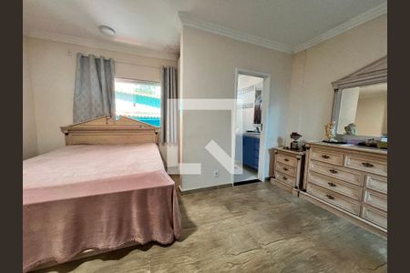 Casa à venda com 180m², 2 quartos e sem vagaQuarto Suíte 