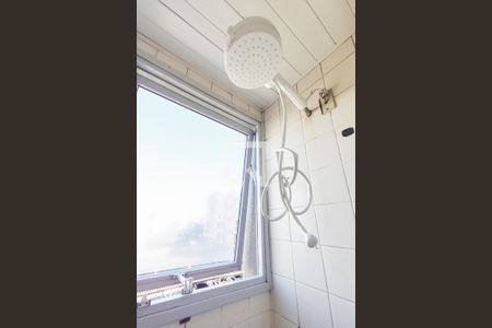 Apartamento para alugar com 60m², 2 quartos e sem vagaBanheiro