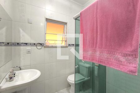 Casa à venda com 176m², 3 quartos e 2 vagas Casa à venda com 176m², 3 quartos e 2 vagasBanheiro