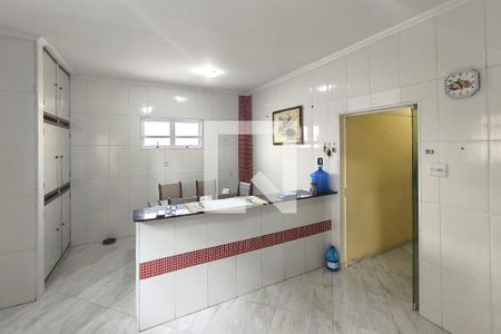 Casa à venda com 176m², 3 quartos e 2 vagas Casa à venda com 176m², 3 quartos e 2 vagasCozinha