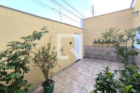 Casa à venda com 176m², 3 quartos e 2 vagas Casa à venda com 176m², 3 quartos e 2 vagasÁrea de serviço