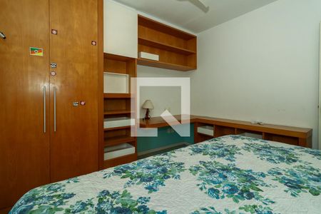 Quarto 1 de casa de condomínio para alugar com 3 quartos, 247m² em Sarandi, Porto Alegre