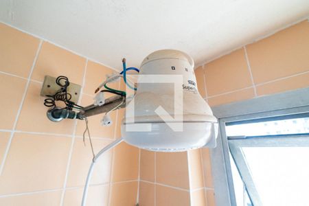 Apartamento à venda com 48m², 2 quartos e 1 vagaBanheiro Detalhe