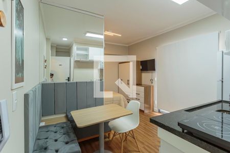 Studio para alugar com 27m², 1 quarto e sem vaga Studio para alugar com 27m², 1 quarto e sem vagaSala/Quarto
