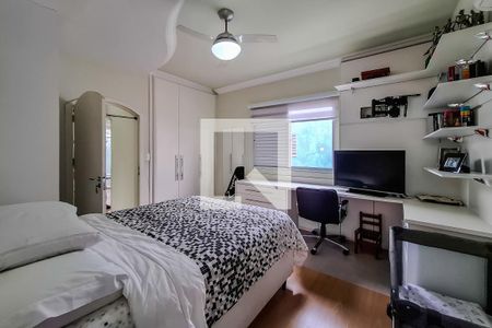 Casa à venda com 220m², 3 quartos e 2 vagas Casa à venda com 220m², 3 quartos e 2 vagasSuíte 2