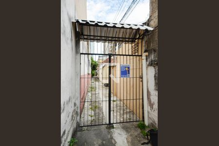 Casa à venda com 72m², 2 quartos e sem vaga Casa à venda com 72m², 2 quartos e sem vagaFachada