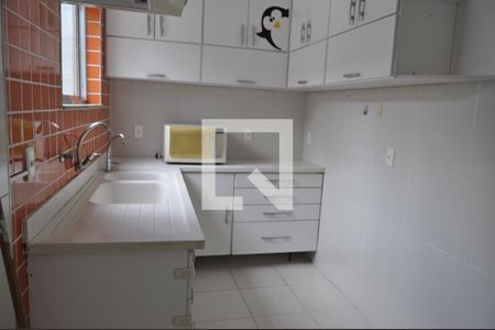 Casa de condomínio à venda com 130m², 3 quartos e 1 vagaCozinha